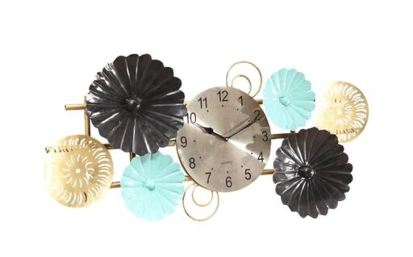  Decorative Metal  Wal Clock -  Free Size,  Metal,  Decorative,  Pack of 1